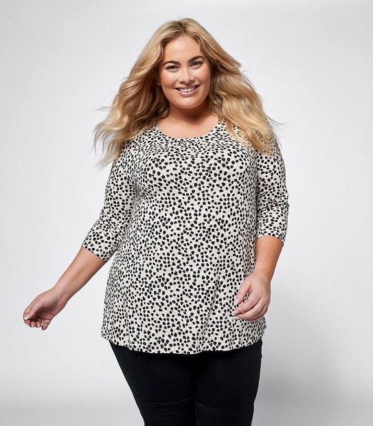 Belle Curve Pleat Front Top