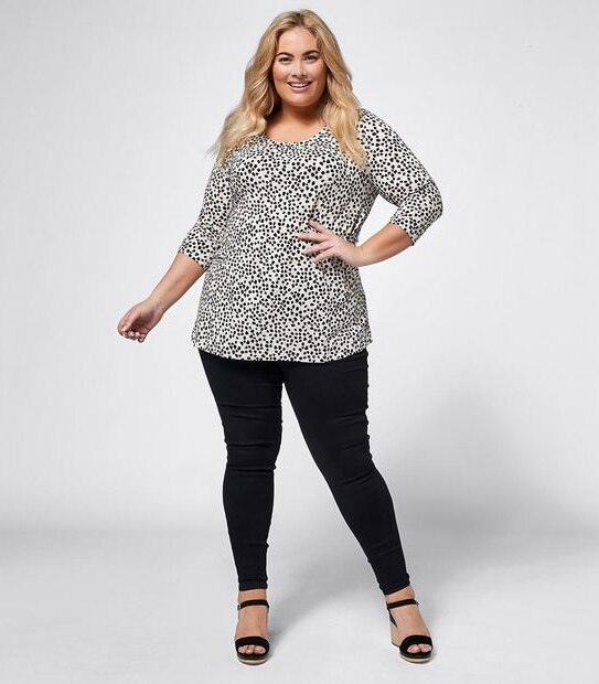 Belle Curve Pleat Front Top