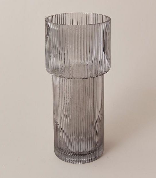 Winnie Vase