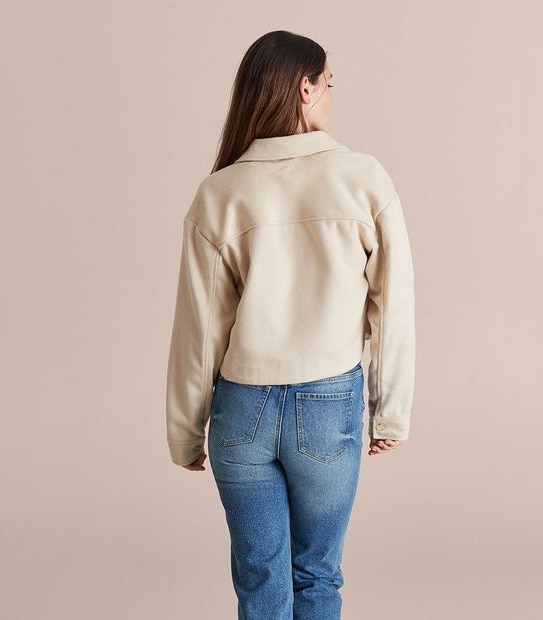 Lily Loves Shacket 3 of 6