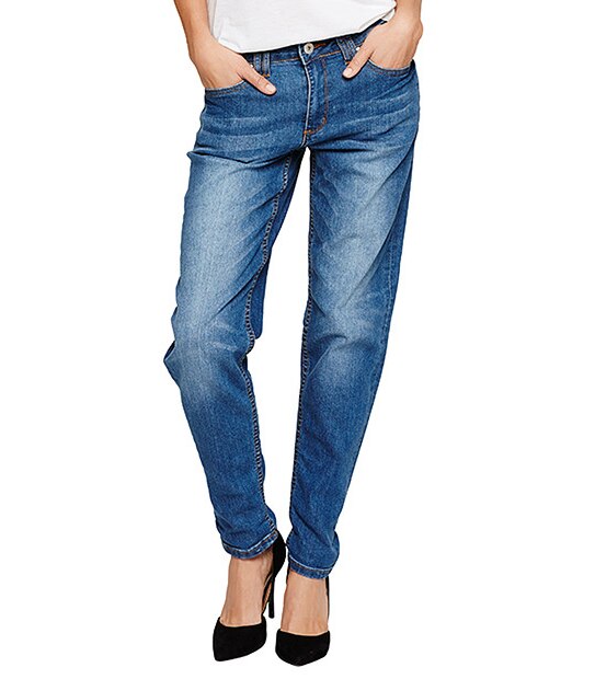 Girlfriend Jeans - Mid Wash