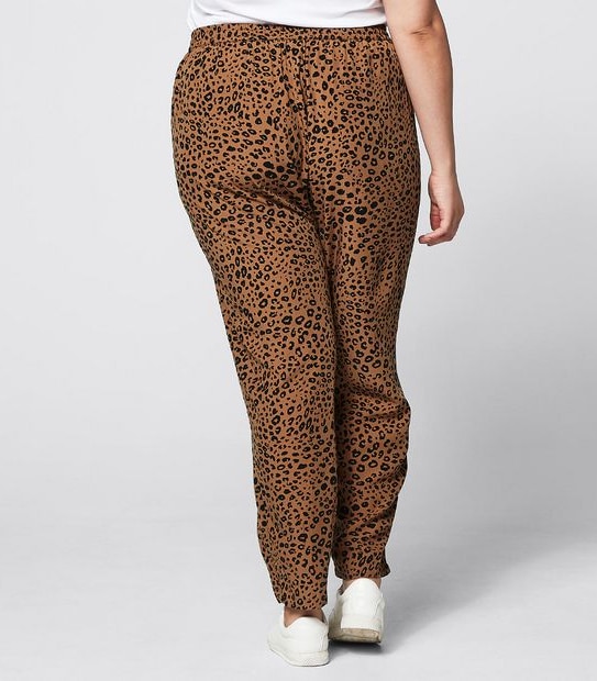 Belle Curve Fashion Jogger Pants - Leopard Print