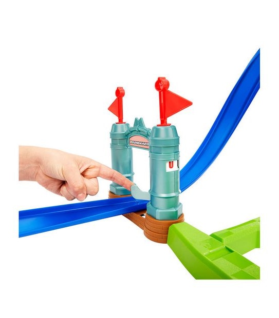 Hot Wheels Mario Kart&trade; Circuit Slam&trade; Track Set