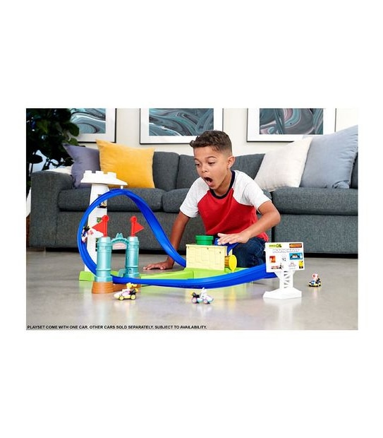 Hot Wheels Mario Kart&trade; Circuit Slam&trade; Track Set