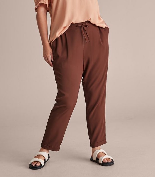 Curve Elastic Waist Jogger Pants