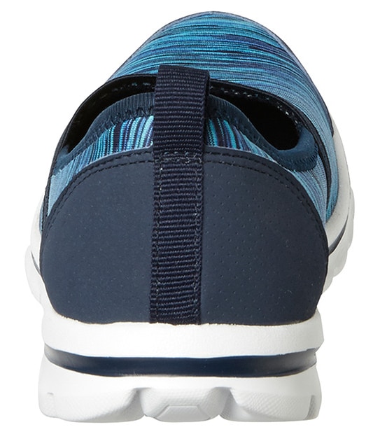 Flow Slip-On Casual Shoes