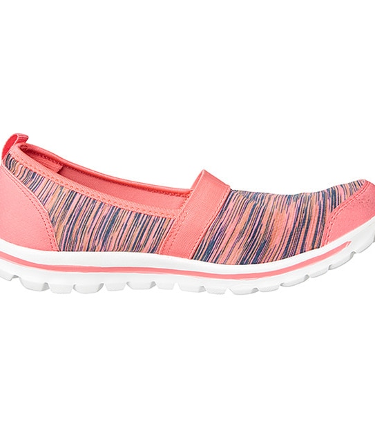 Flow Slip-On Casual Shoes