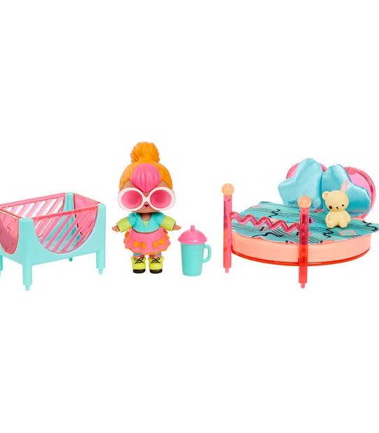 L.O.L Surprise! Furniture & Doll Assorted