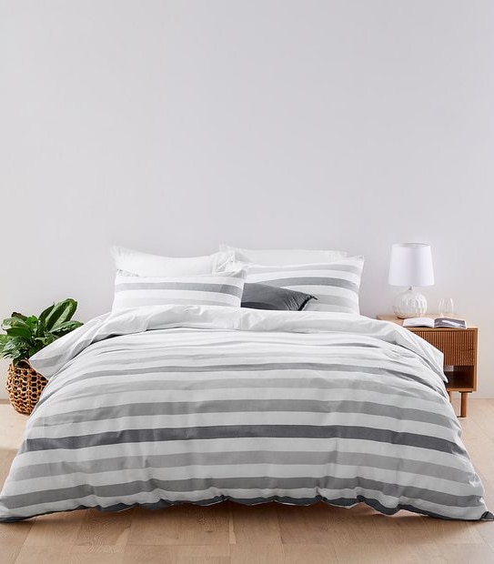Damar Stripe Quilt Cover Set