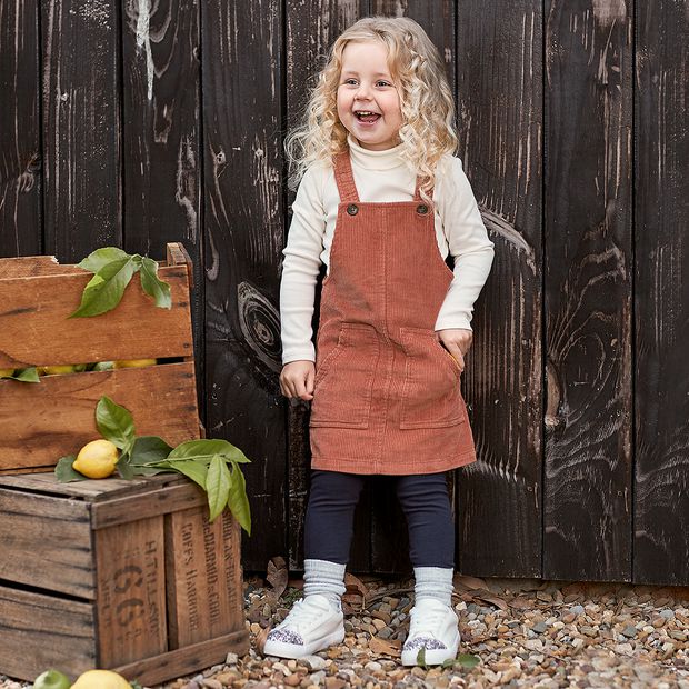 pinafore target