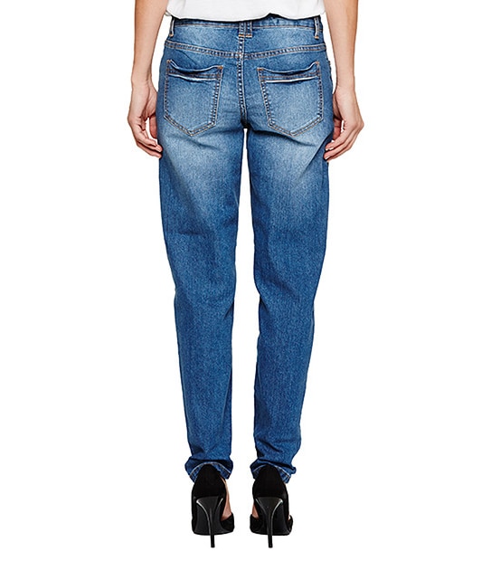 Girlfriend Jeans - Mid Wash