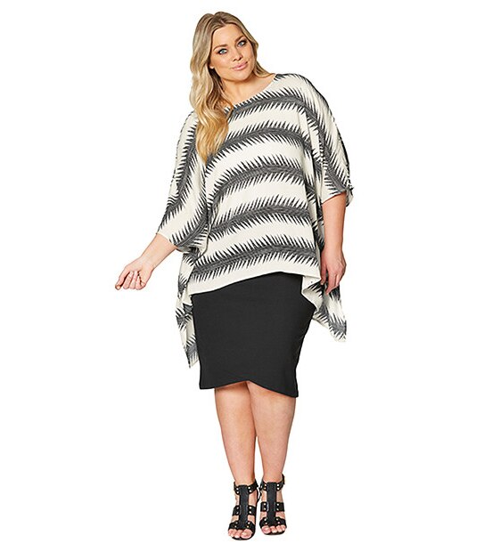 Belle Curve Print Poncho