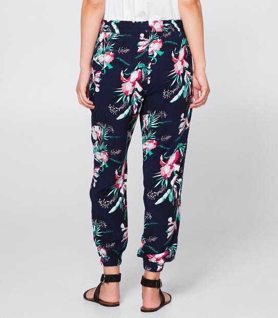 Soft Jogger Pants 2 of 3