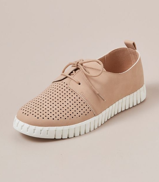 W FI SOFT PINK COMFORT LACE UP  SIZE 6-11