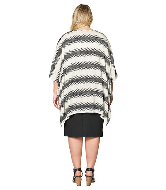 Belle Curve Print Poncho