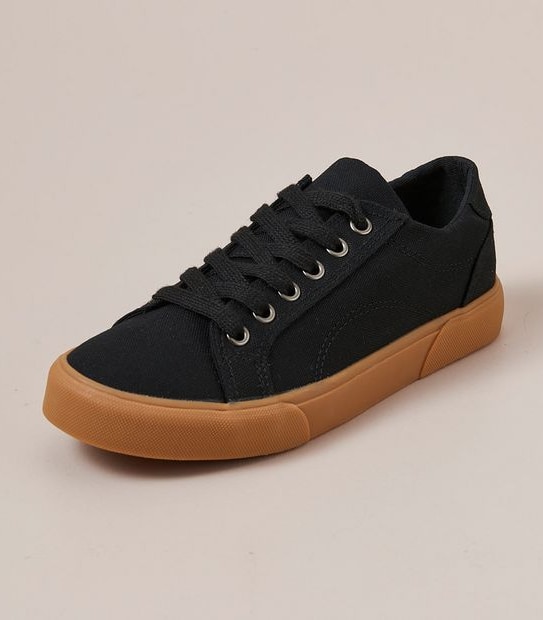 B SNR BLACK CANVAS GUMMY SNEAKER  SIZE 13-6