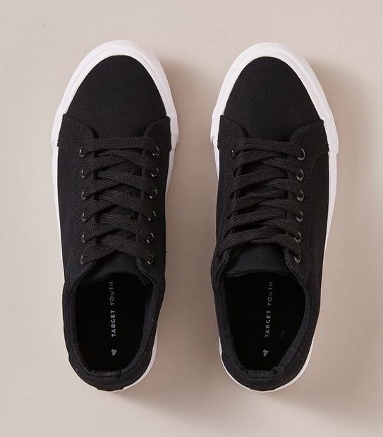 Girls Senior Plain Canvas Sneaker