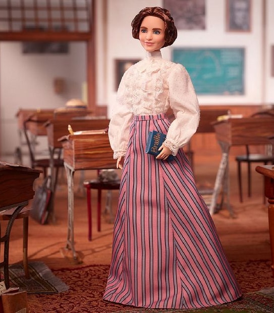 Barbie - Inspiring Women Doll - Helen Keller
