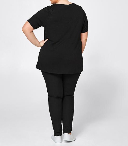 Belle Curve Macrame Neck T-Shirt 2 of 3