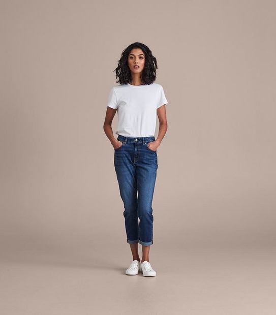 Tash Mid Rise Ankle Length Girlfriend Jeans