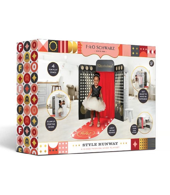 FAO Schwarz Style Runway 4-Sided Fashion Show Playset