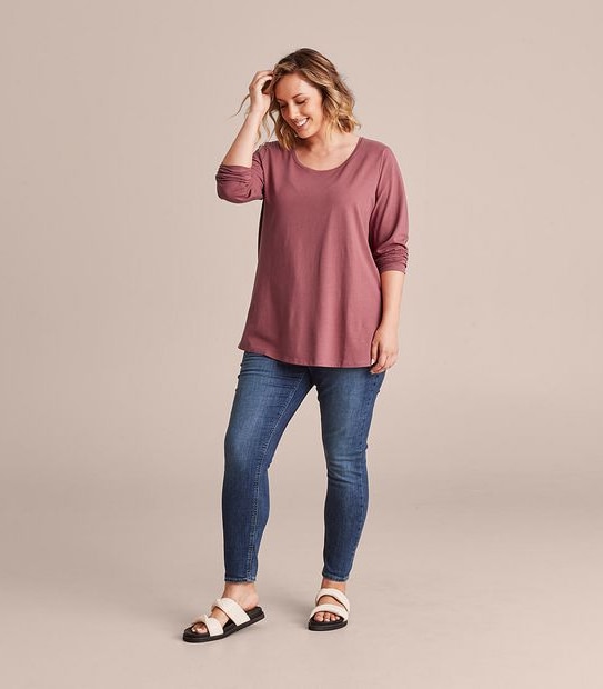 Curve Organic Cotton Crew Long Sleeve T-Shirt