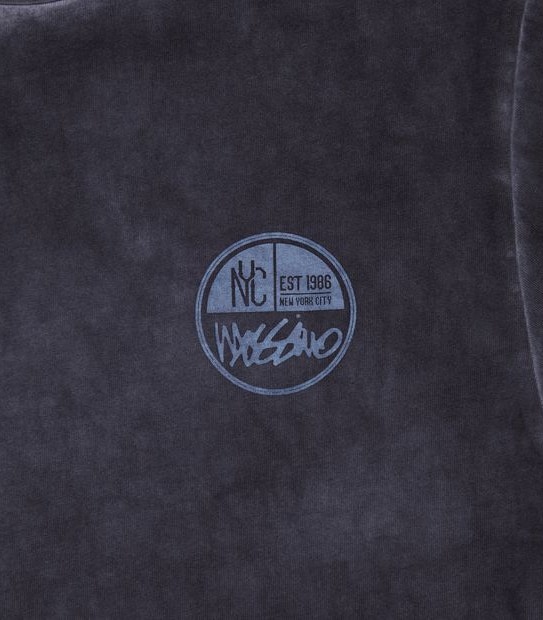 Mossimo Diamond Acid Wash T-shirt