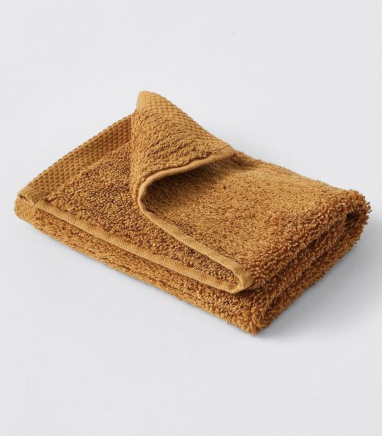 Classic Ribbed Face Washer