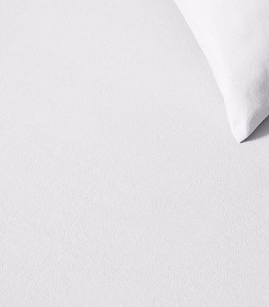 Arlo Stonewash Fitted Sheet - White
