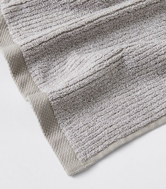 Classic Ribbed Hand Towel
