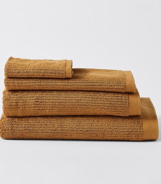 Classic Ribbed Hand Towel