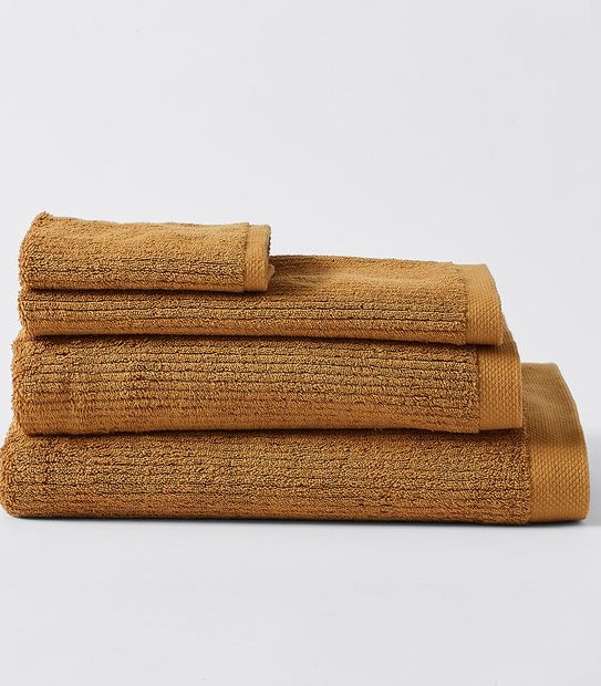 Classic Ribbed Bath Towel