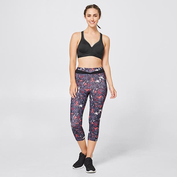 Active 3/4 Crossover Leggings Active 3/4 Crossover Leggings