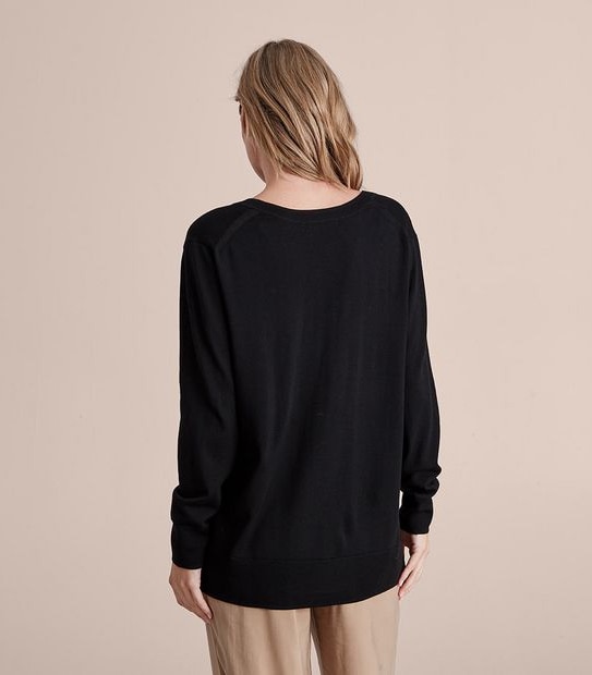 Preview Merino Wool V-Neck Jumper