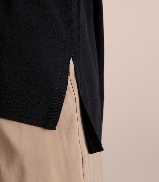Preview Merino Wool V-Neck Jumper