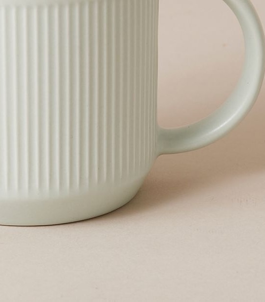 Ribbed Mug