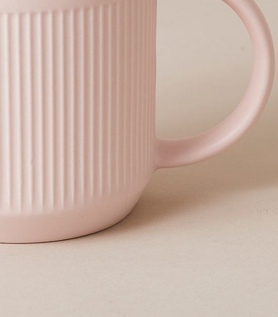 Ribbed Mug