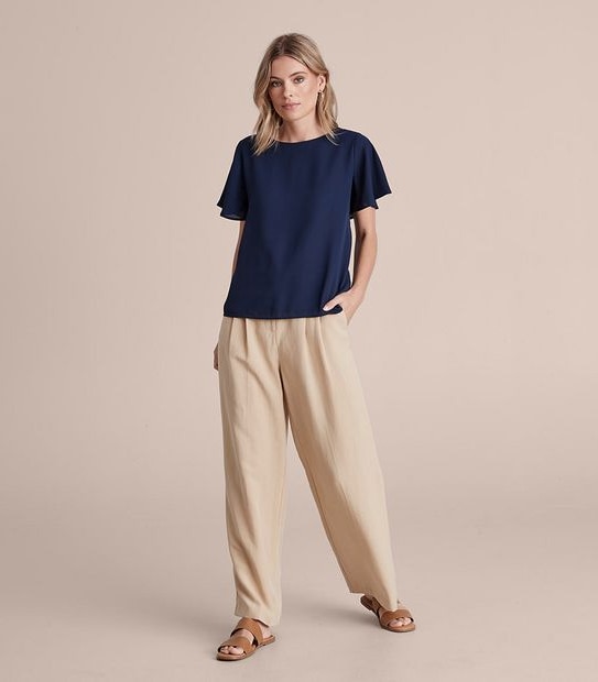 Preview Elly Woven Shell Blouse