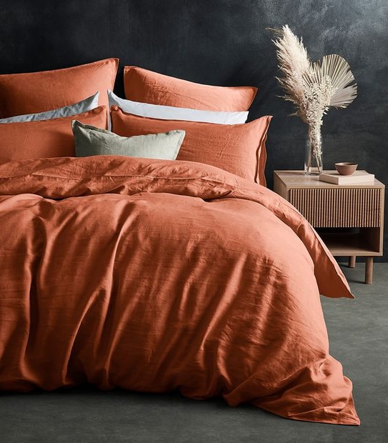 Lilah Linen Quilt Cover Set - Super King Bed