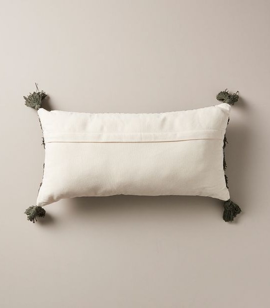 Avery Tufted Rectangle Cushion