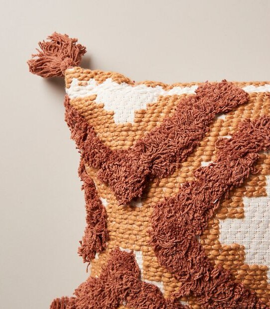 Avery Tufted Rectangle Cushion