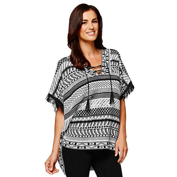 Life & Style Fringed Poncho - Black / White Aztec Life & Style Fringed Poncho - Black / White Aztec