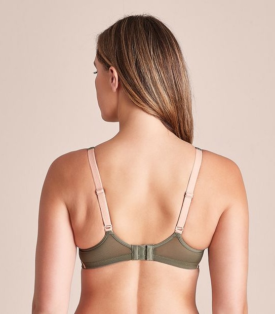 Be By Berlei Medium Impact Contour Sports Bra; Style: YX8VT