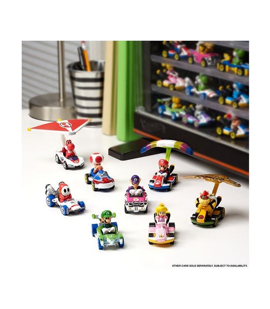 Hot Wheels Mario Kart Glider Bundle