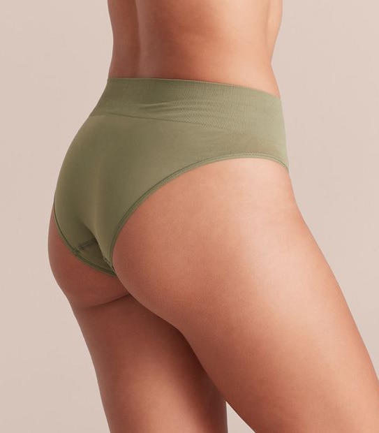 Bonds Bases String Bikini Briefs; Style: WT4RT
