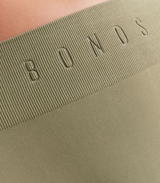 Bonds Bases String Bikini Briefs; Style: WT4RT