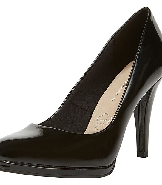 Vista Closed Toe Court Heels