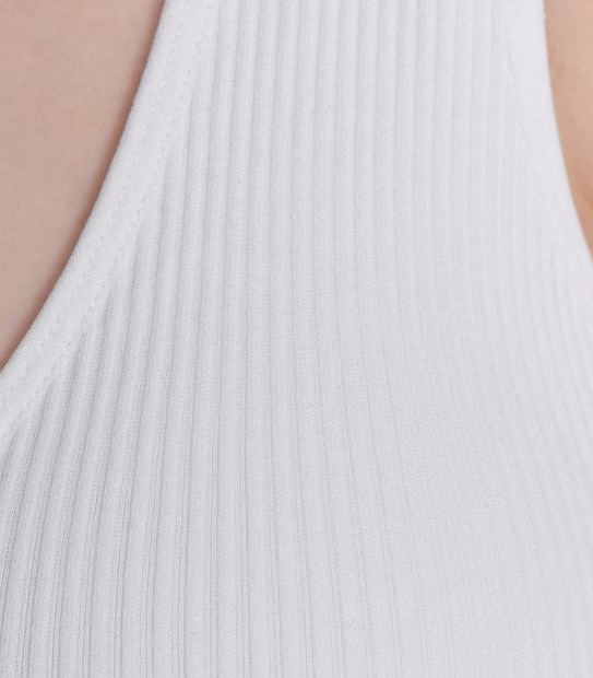 Lily Loves Plunge Rib Crop Top; Style: LCT28048