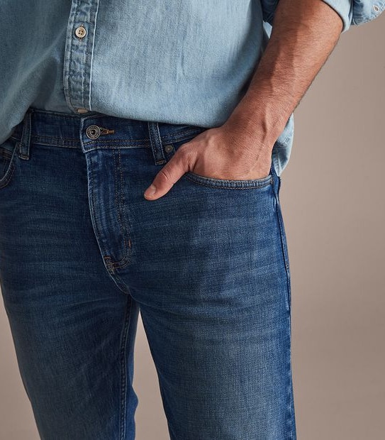 Phoenix Slim Tapered  Leg Denim Jeans