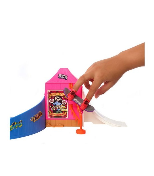 Hot Wheels Skate Amusement Park Skate Set, Playset